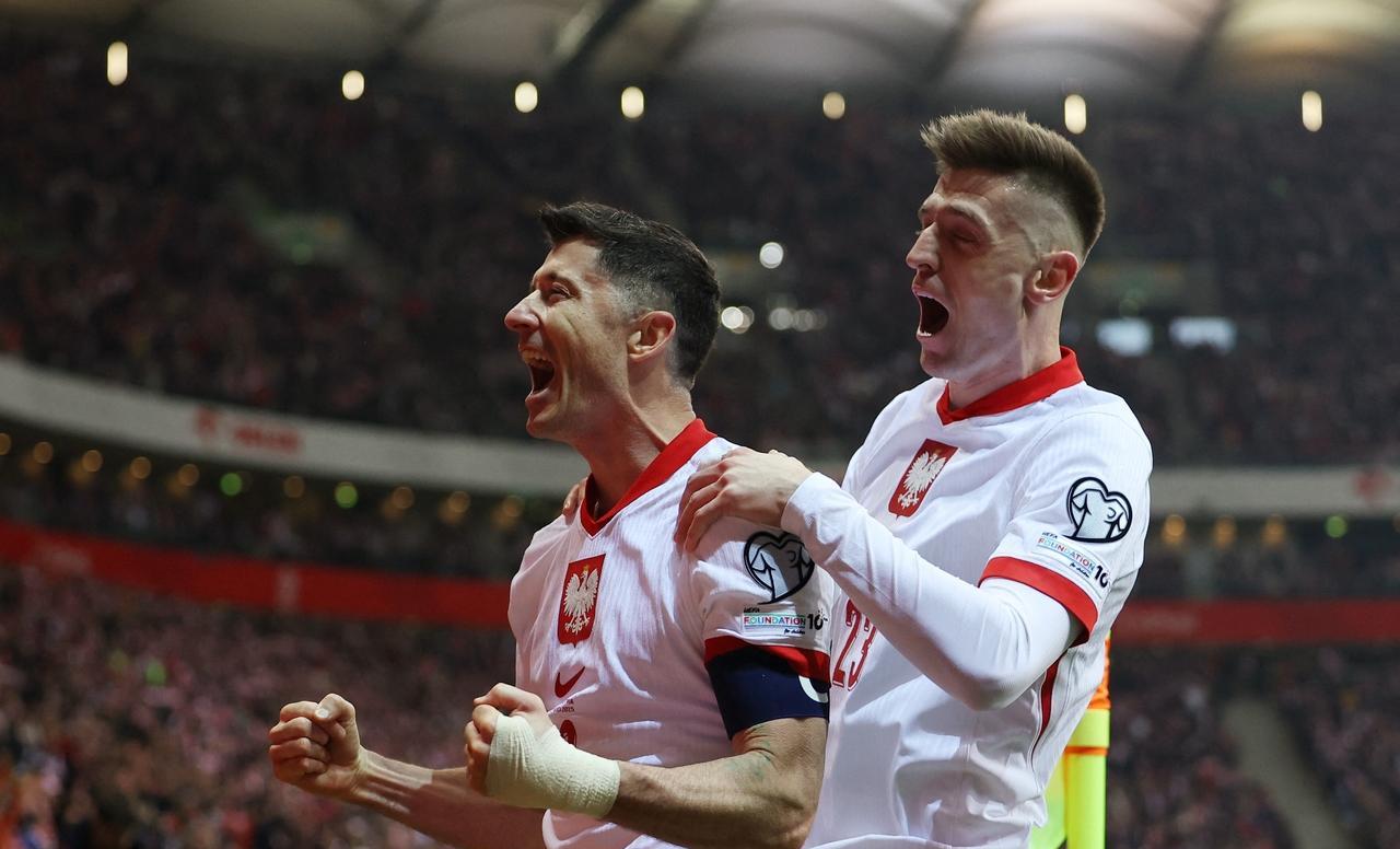 南宫登录入口 -包含赛前马德里竞技备战欧联，再遭质疑细节曝光，态度坚定，身体对抗强度拉满的词条