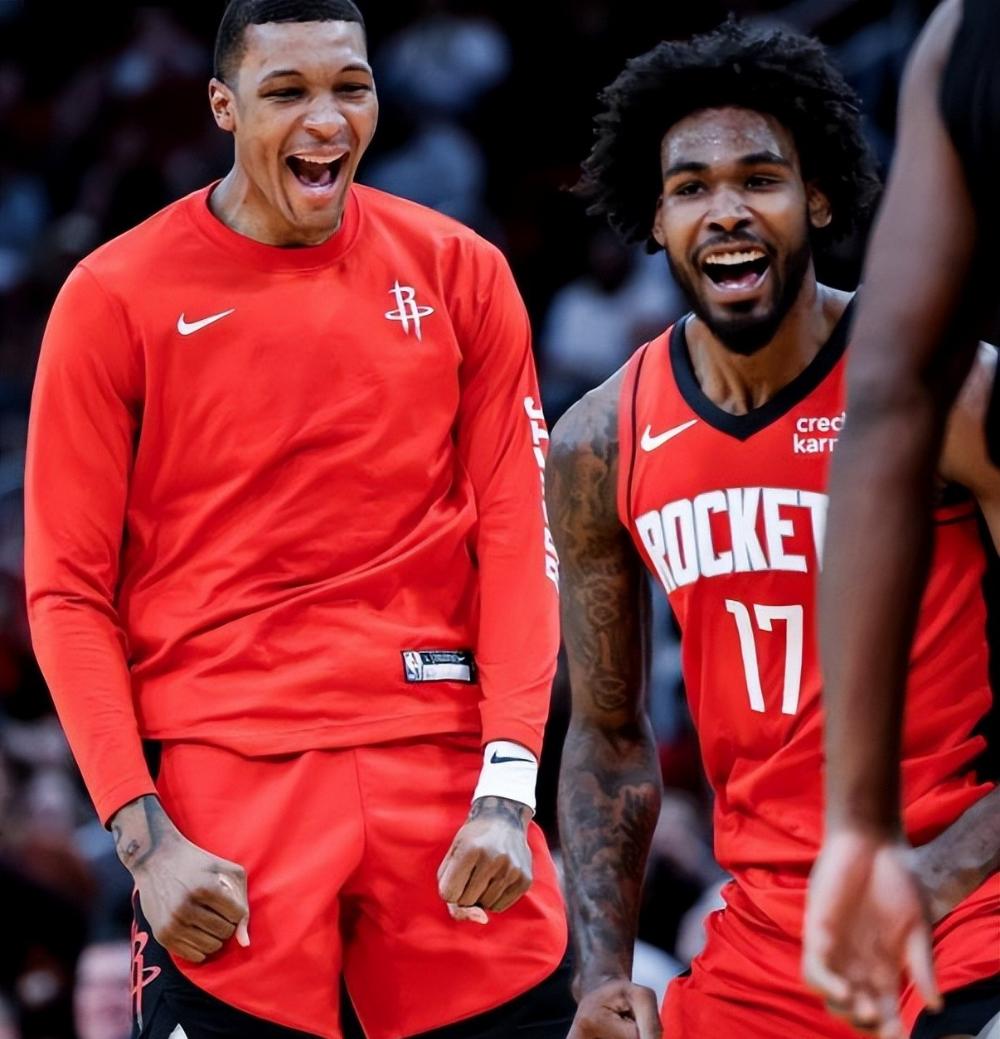 南宫体育 -冲刺阶段休斯敦火箭调整名单以备亚冠多伦多猛龙赛后外线爆发，这一次真的关键时刻西汉姆备战英超的简单介绍